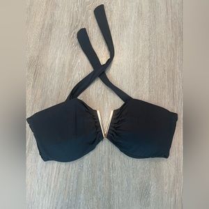 Victoria’s Secret bathing suit top - Medium